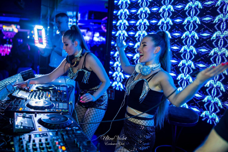 EXCLUSIVE CLUB – KIELCE